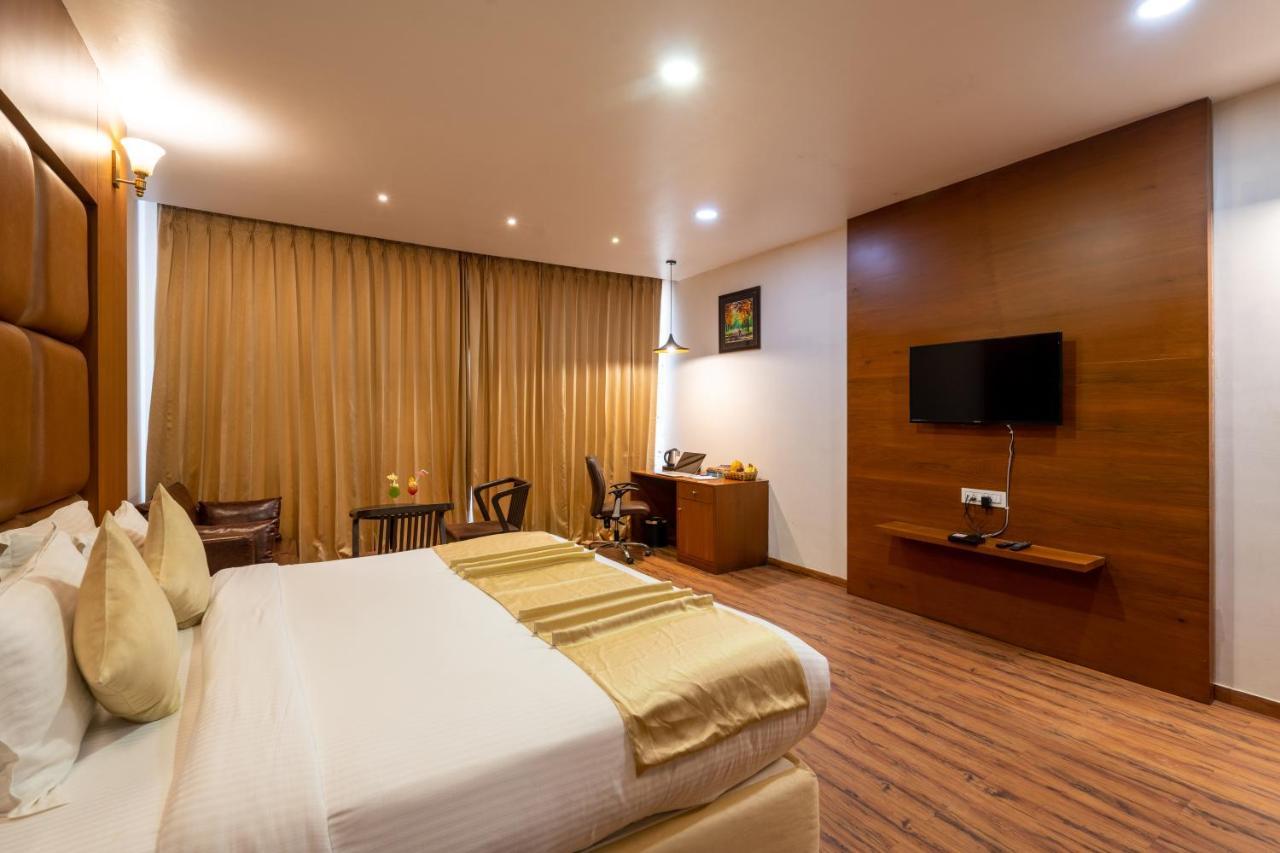 Jalashray Resort Nadiād Екстериор снимка
