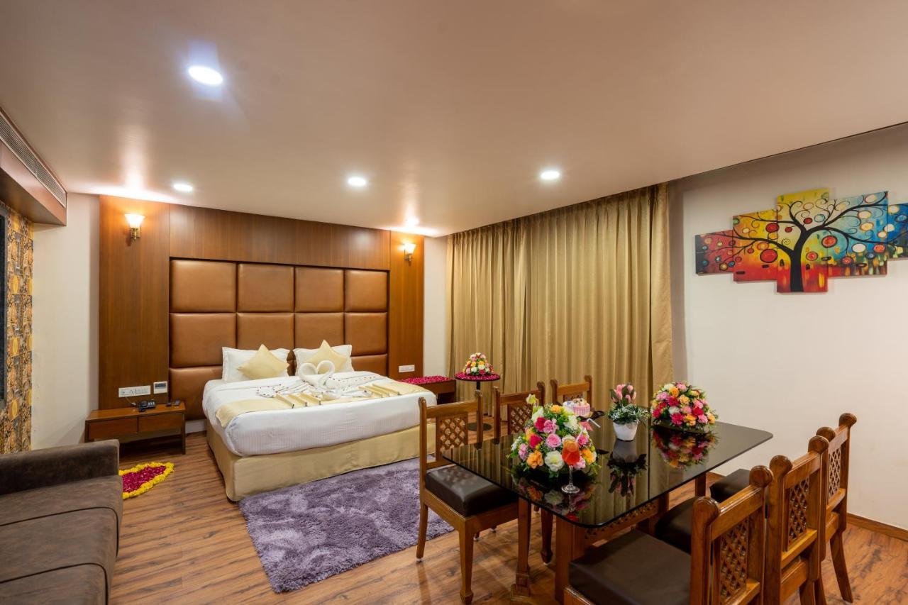 Jalashray Resort Nadiād Екстериор снимка